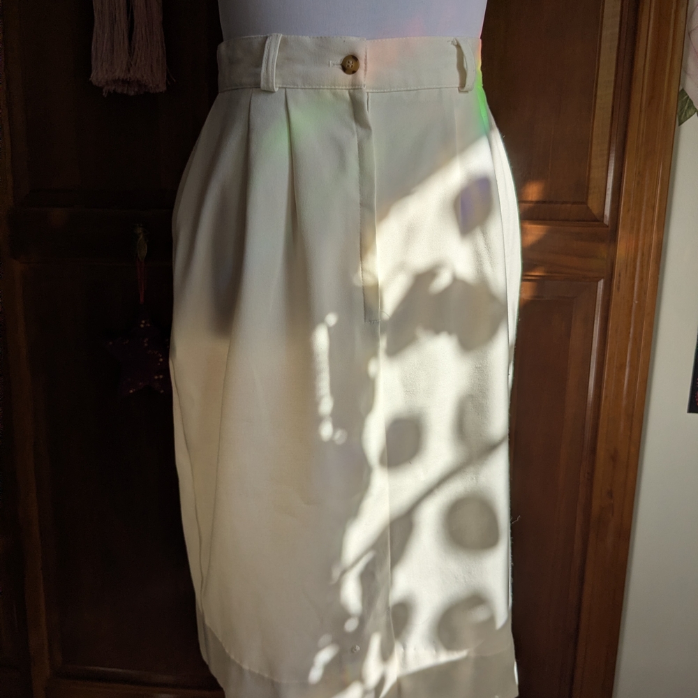 Worthington Cream Pencil Skirt